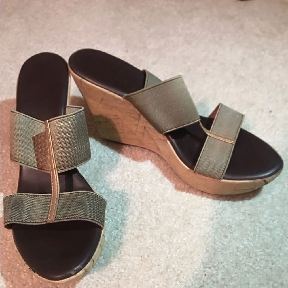 Brown wedges